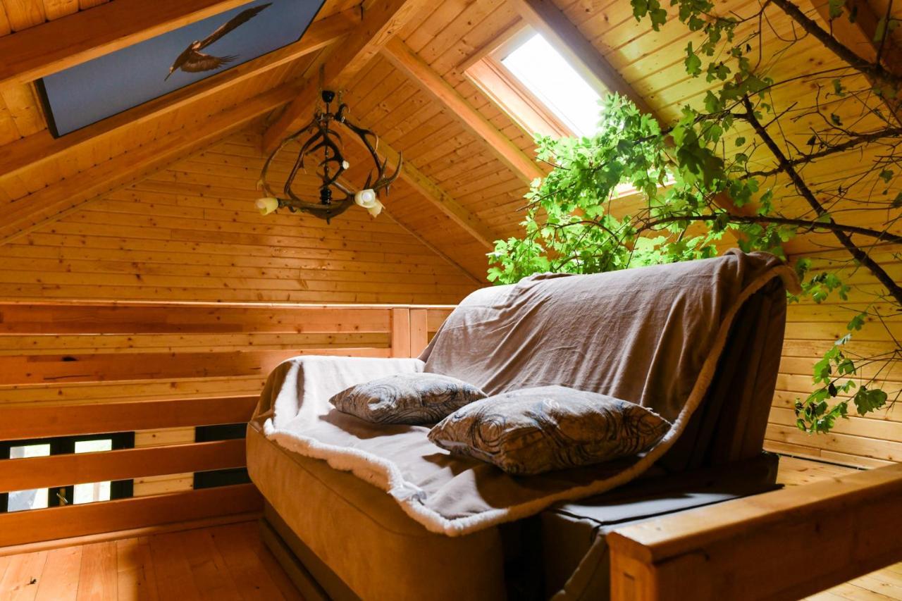 Cuibul Vulturilor - Casuta In Copac Villa Moisei Dış mekan fotoğraf