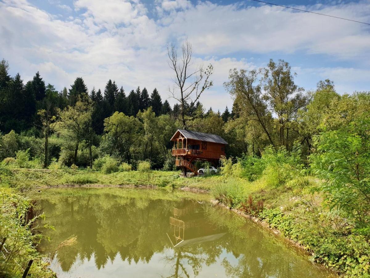 Cuibul Vulturilor - Casuta In Copac Villa Moisei Dış mekan fotoğraf